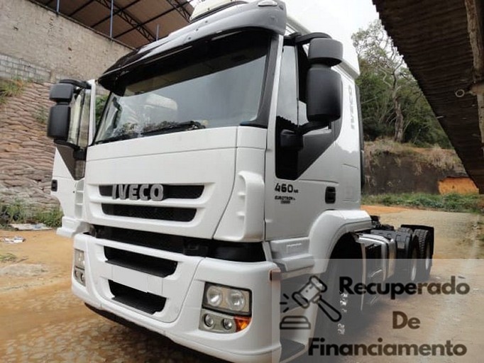 Iveco Stralis 460 6x4 Ano 2011