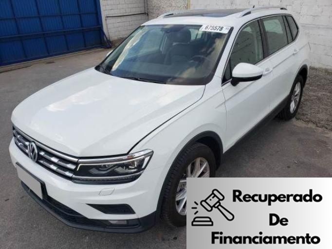 VOLKSWAGEN TIGUAN 20/20